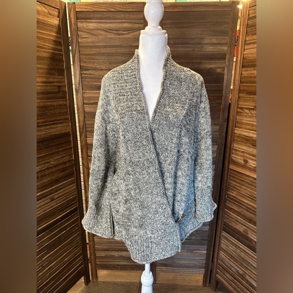 Soft Surroundings Sweaters - Soft Surroundings Chiang Mai Cotton Knit Wrap Poncho Cardigan